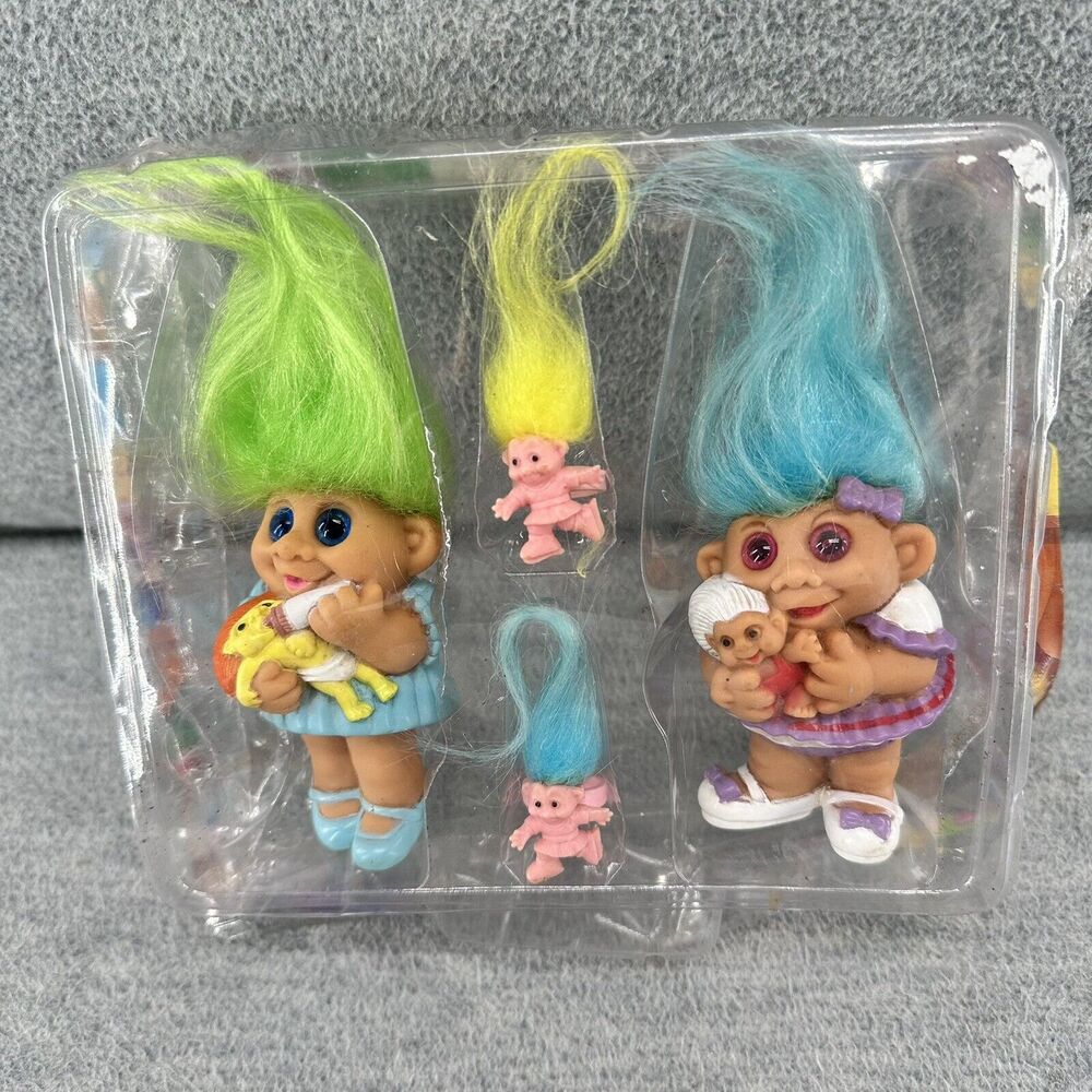 SKY KIDS - 1992 Vintage Troll Dolls with Troll Doll Rings  D1